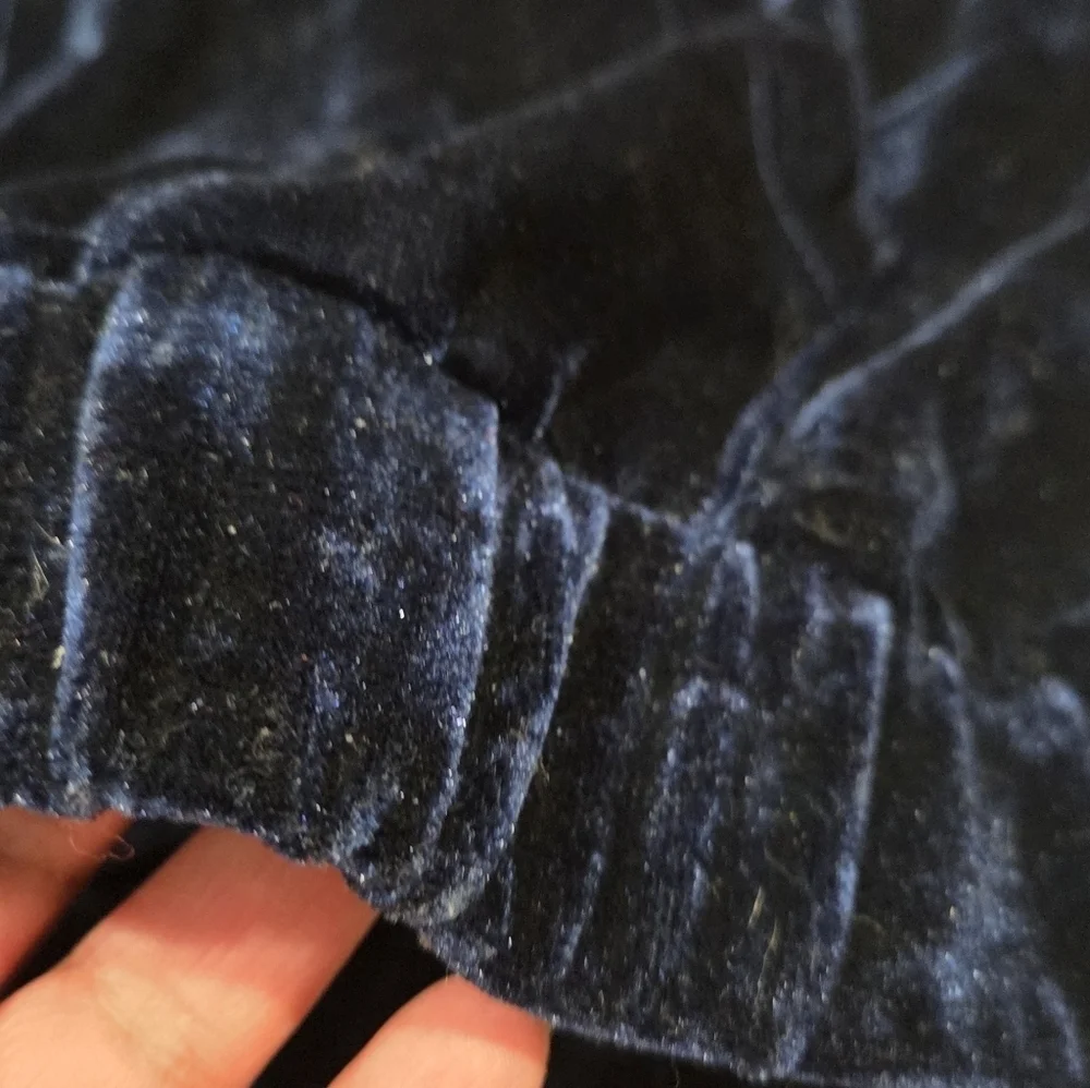 Women's Velvet Jacket in Navy Blue Size Small.